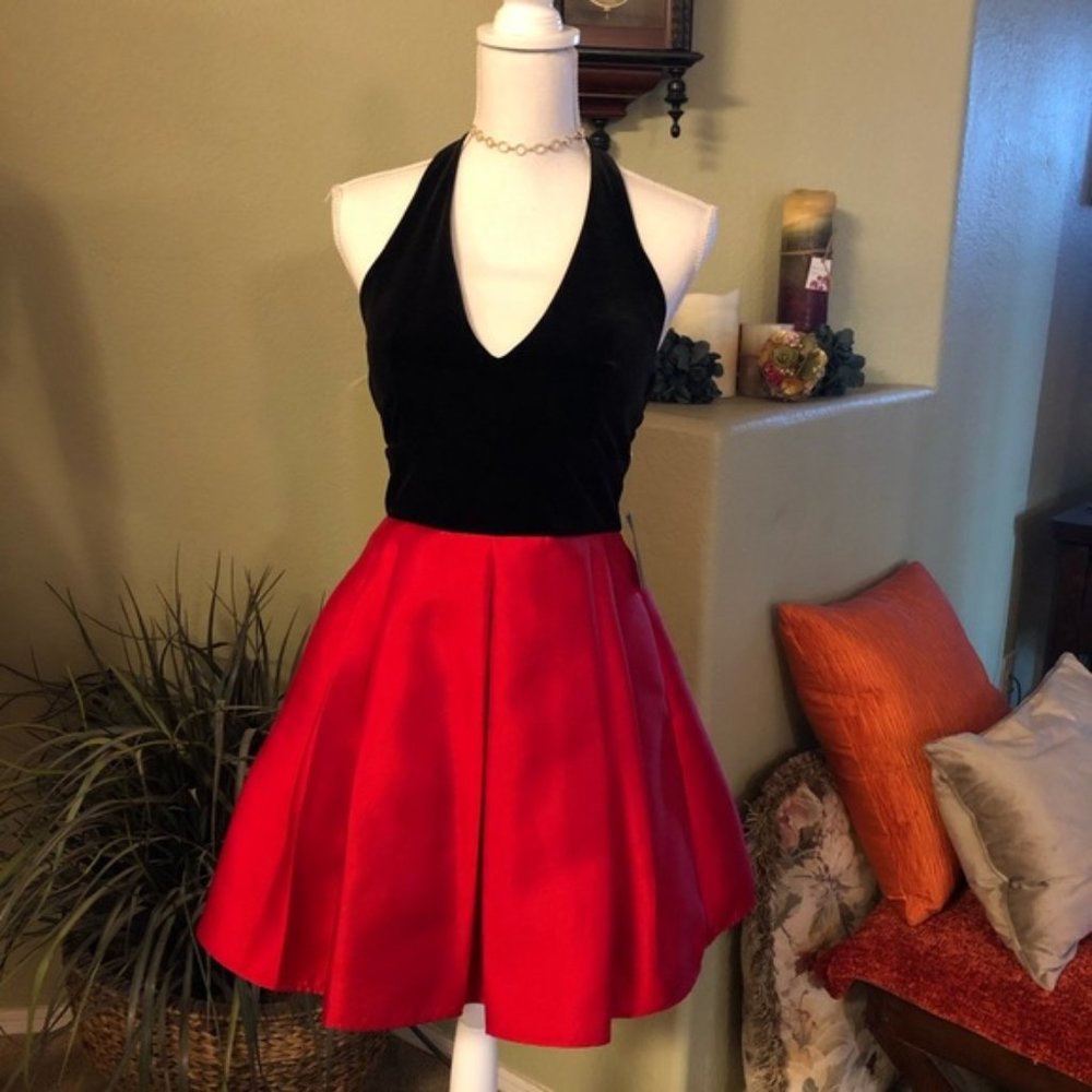 Teeze Me - Black velvet & red satin halter dress